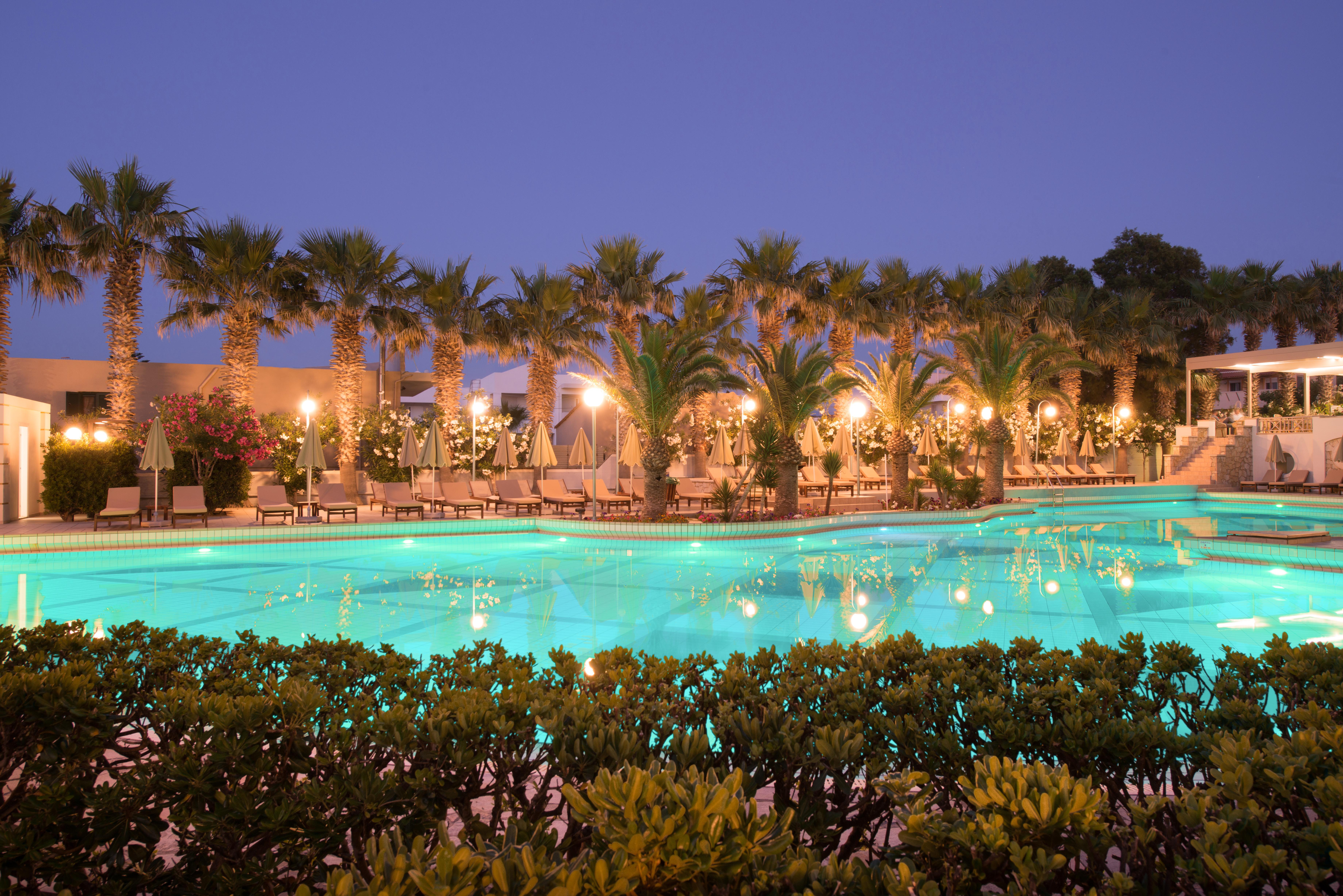 Rethymno Palace Adelianos Kampos Bagian luar foto